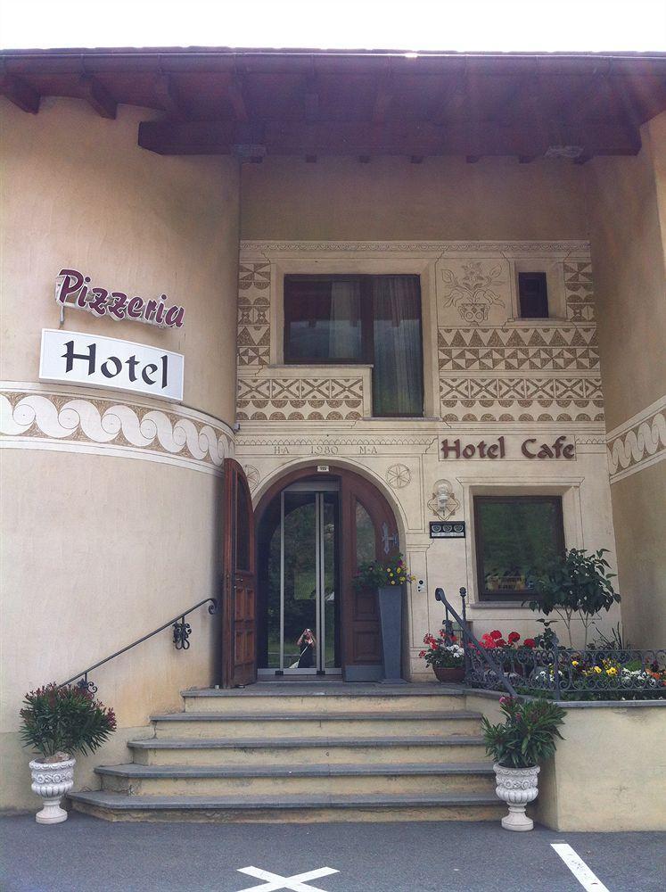 Hotel Pizzeria Selva Цернец Экстерьер фото